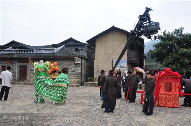李艳老师剧组照